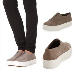 Vince Warner slip on sneaker